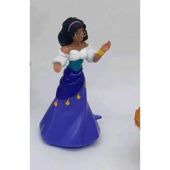 Vintage 1996 Disney Hunchback Notre Dame Burger King 2pc Lot Esmeralda Quasimodo - Picture 4 of 13